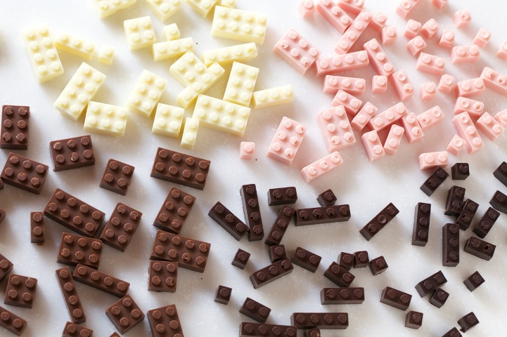 Edible Chocolate Lego's Akihiro Mizuuchi