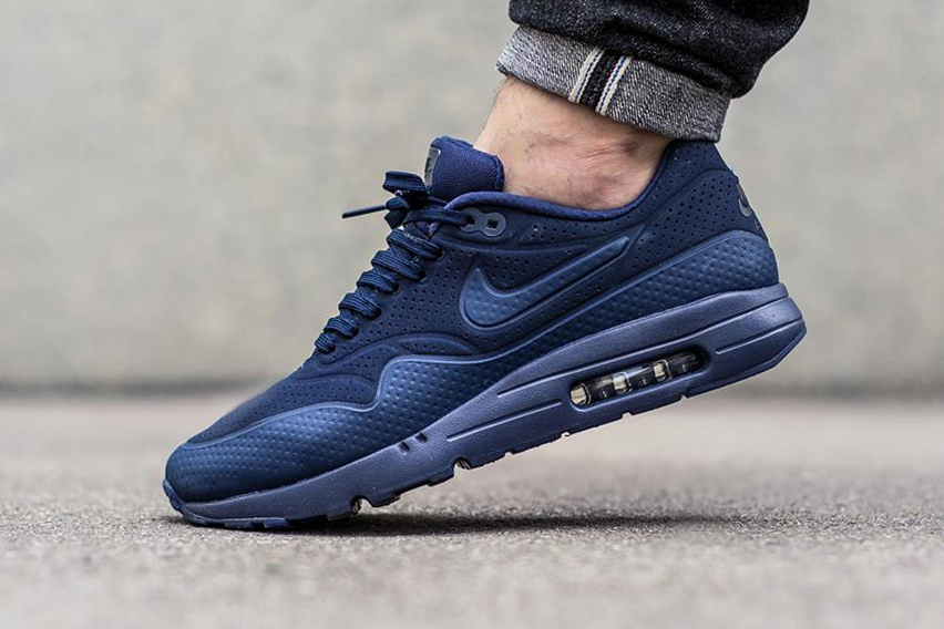 Nike dévoile une nouvelle Air Max 1 Ultra Moire Midnight Navy