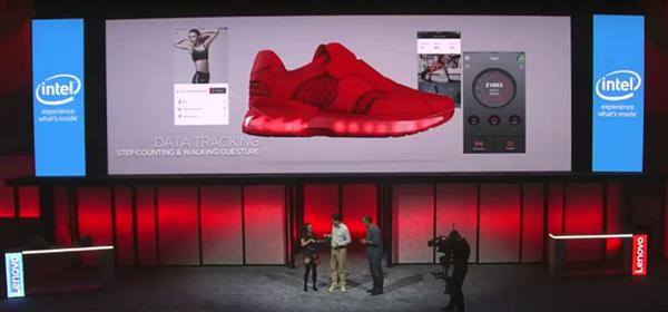 La sneakers intelligente de Lenovo